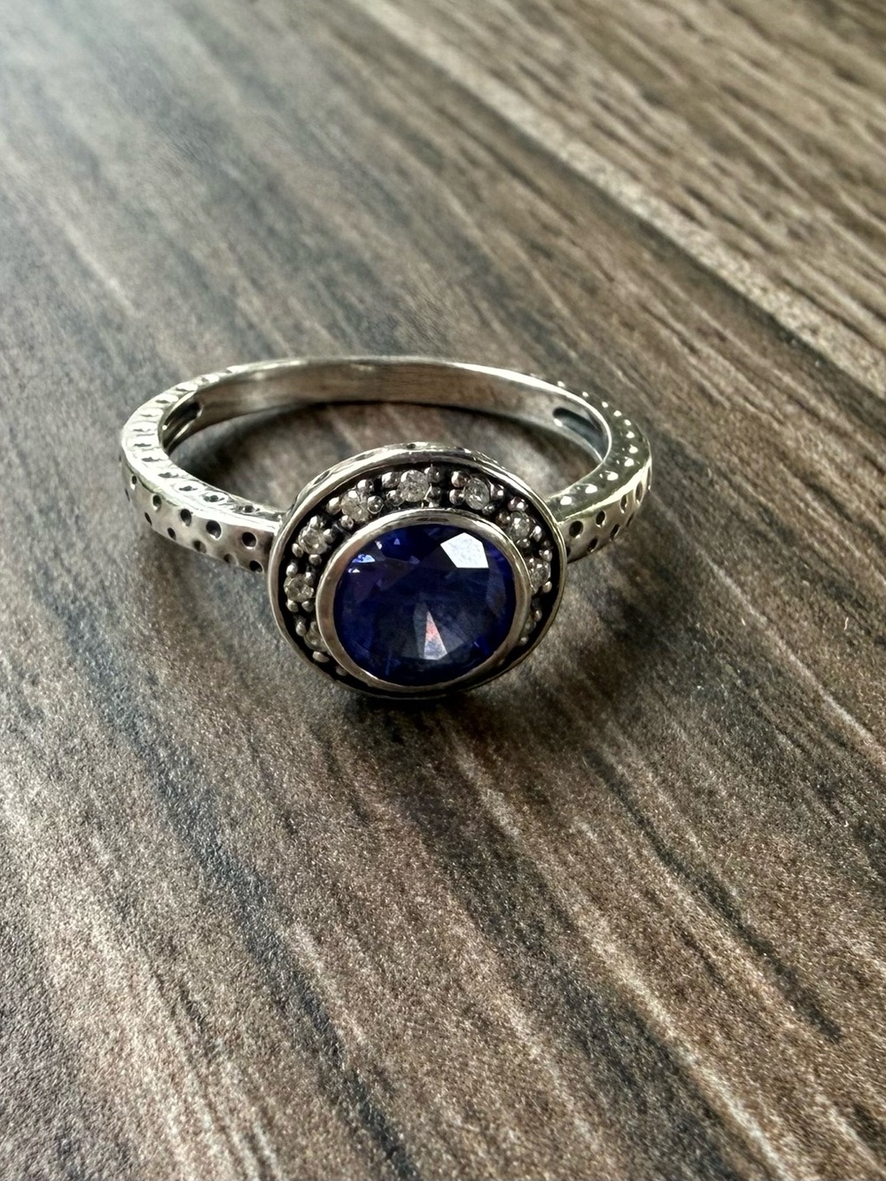 Silpada Azure Allure Sterling Silver Deep Blue Halo Ring Size 9